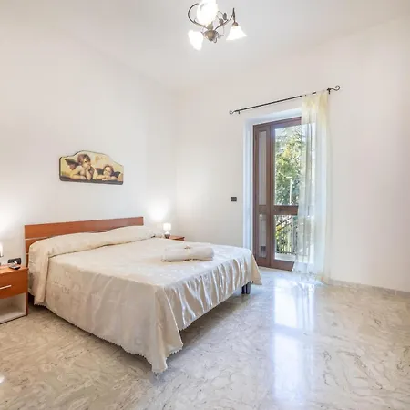 Il Panorama Sullo Ionio * Tuglie
