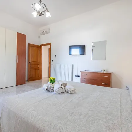 Il Panorama Sullo Ionio Apartment *